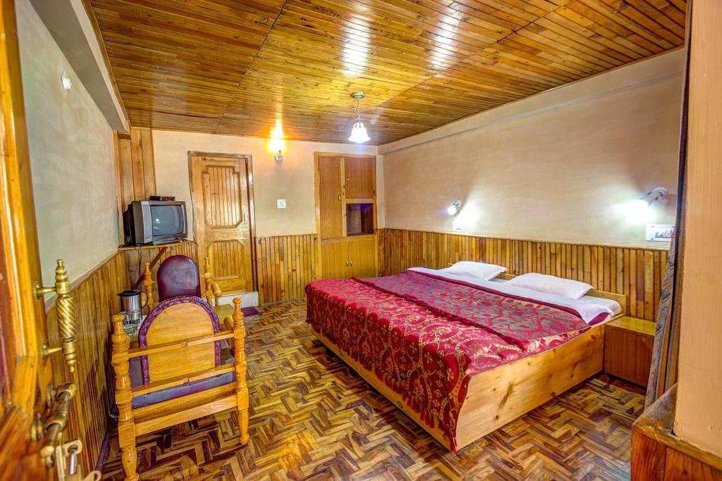 Himalayan Country House Hotel Manali  Room photo